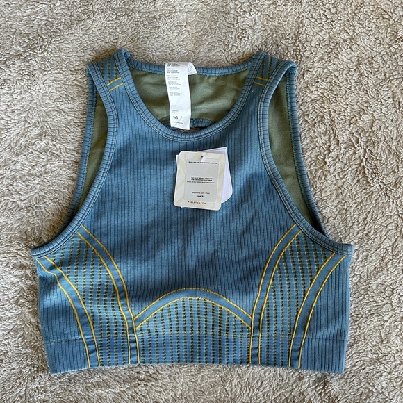 FABLETICS Seamless Low Impact Open Back Bra and Leggings SET - Picture 6 of 7